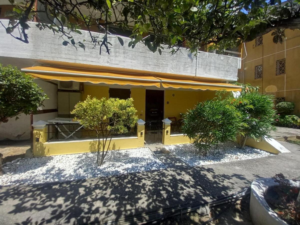 Angela'S Cute Apartment Analipsis  ภายนอก รูปภาพ
