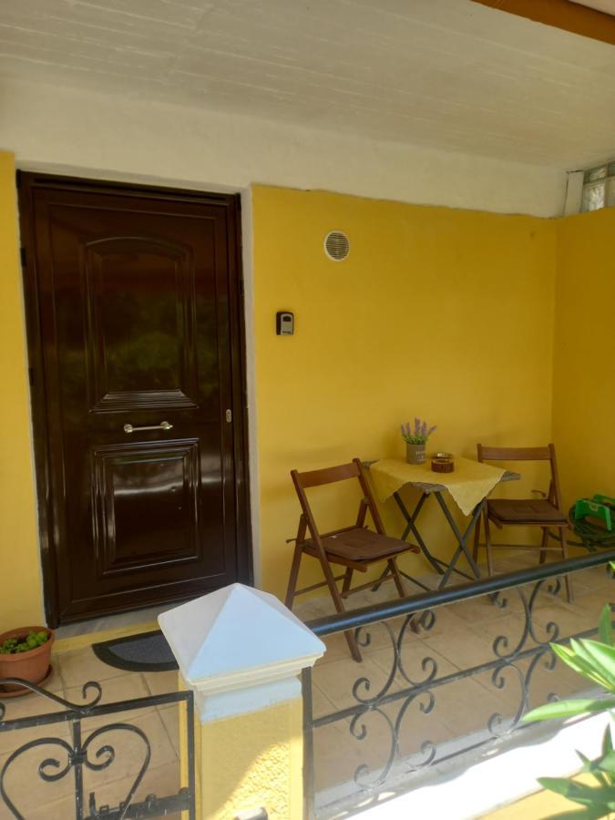 Angela'S Cute Apartment Analipsis  ภายนอก รูปภาพ