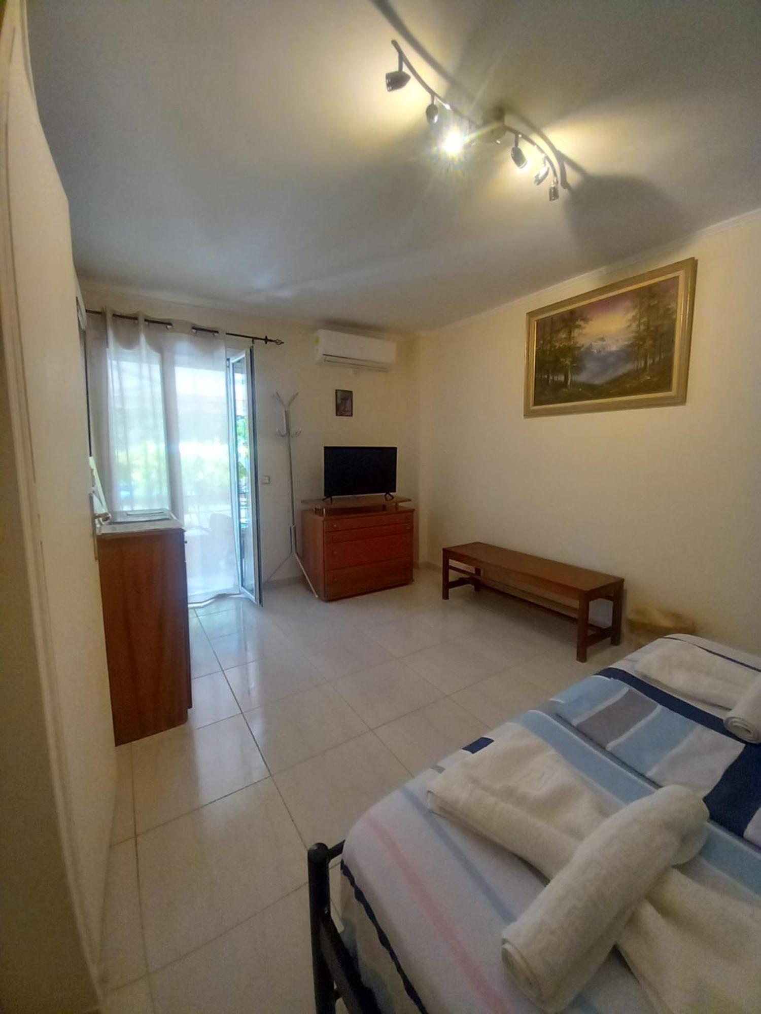 Angela'S Cute Apartment Analipsis  ภายนอก รูปภาพ